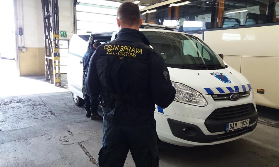 2019-3-7-1045akce busy 5.jpg